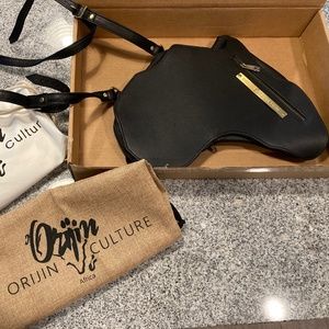 Brand New - Africa Bag/Backpack (100% Black Cowhide Leather) by Orijin Culture